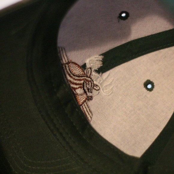 Buckmasters ~ Men's Green Ball Cap Camouflage Camo Brim Adjustable back New - Picture 3 of 7